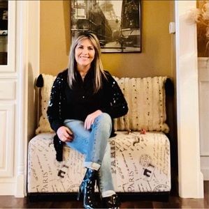 Meet your Posher, Lily paty